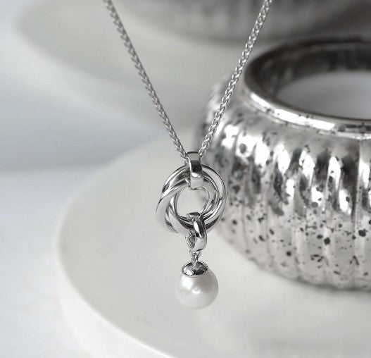 Bevel Trilogy Pearl Necklace Necklaces Kit Heath   