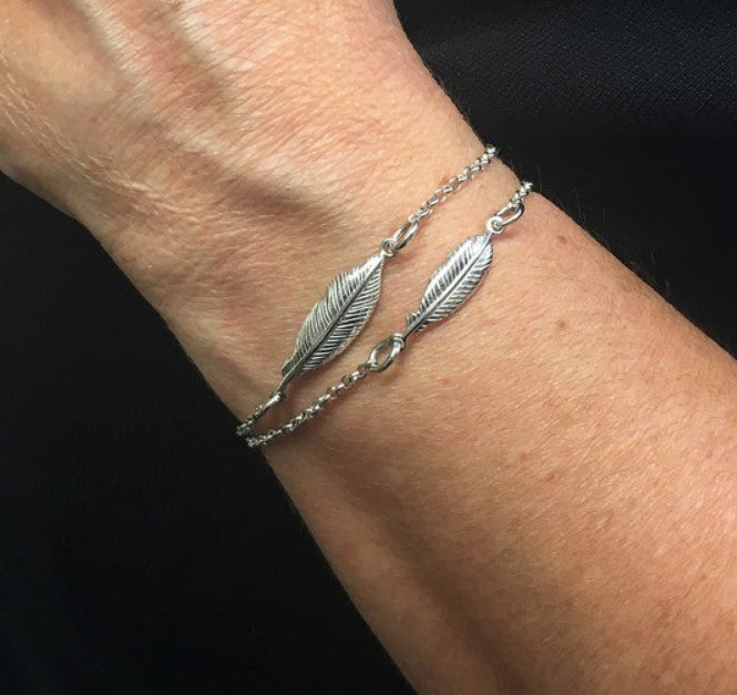 Double Silver Spirit Feather Bracelet Bracelet Cavendish French   