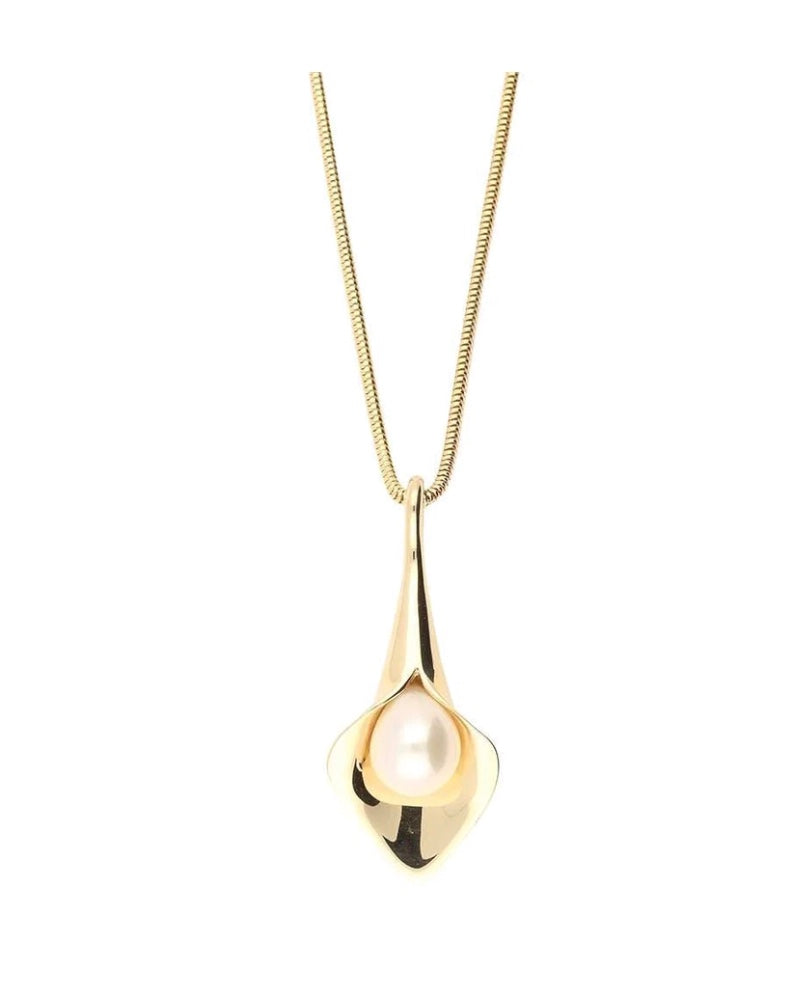 Amanda Cox yellow gold medium pearl short lily pendant Neckwear Amanda Cox   