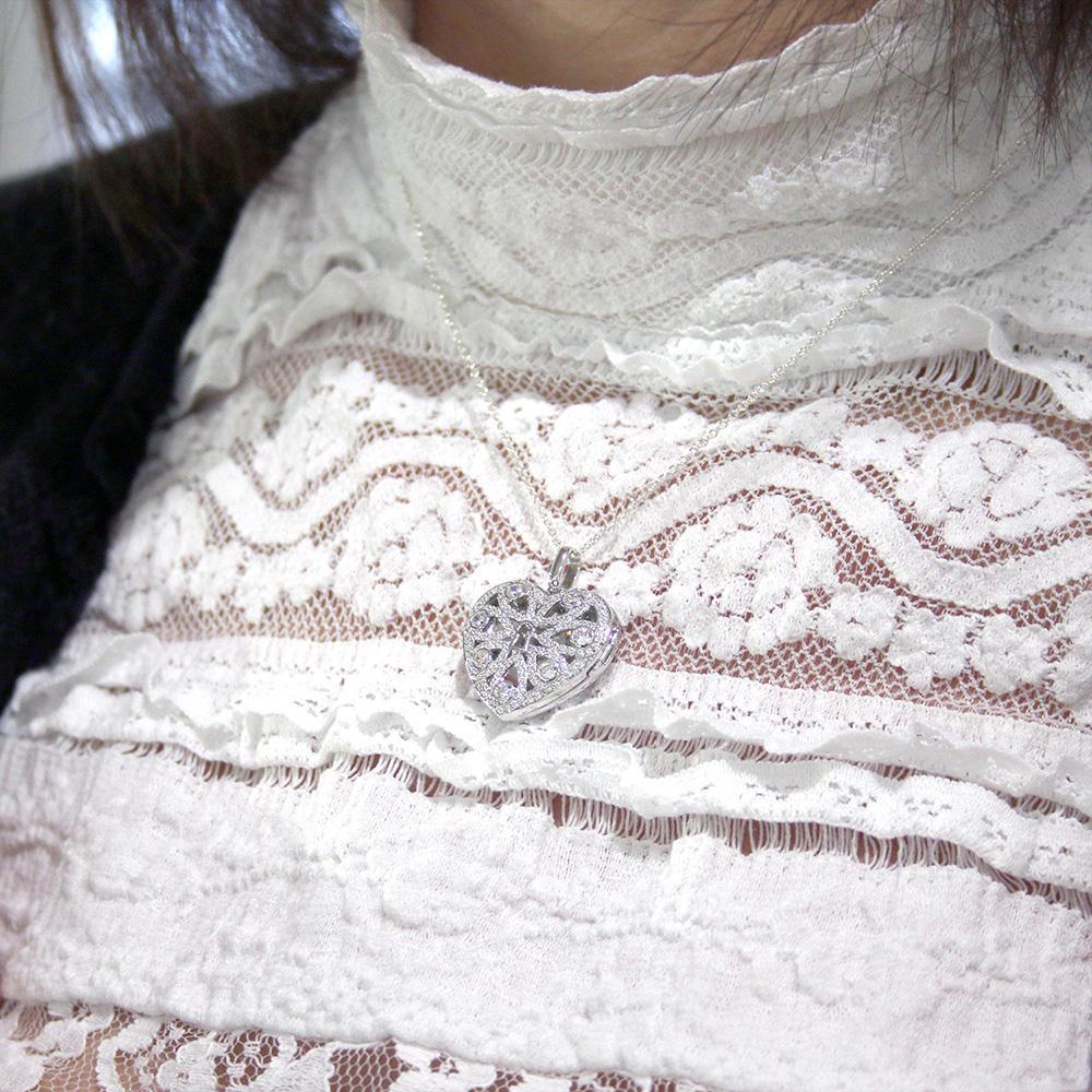 Lola Locket Silver Lara heart locket Locket Lola Locket   