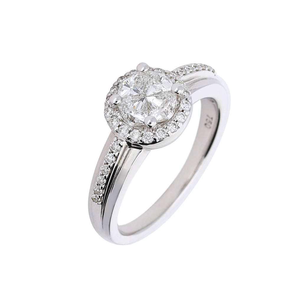 18ct white gold diamond halo illusion ring total carat weight Gvvs 0.86ct Ring Not specified   