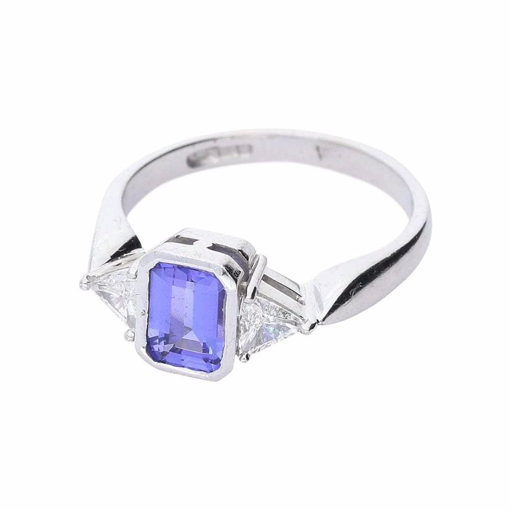White gold tanzanite and diamond trilogy ring Ring Rock Lobster   