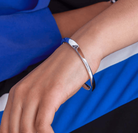 Silver bevel curve bangle Bangle Kit Heath